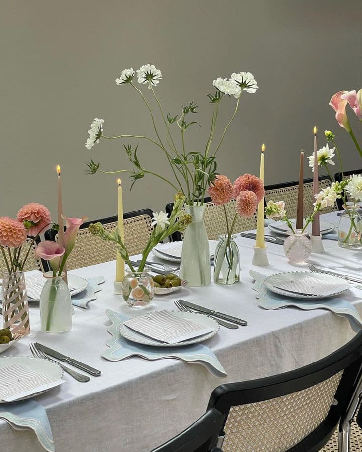 Luxury floral wedding table